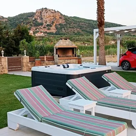Alexandros Villa